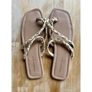 Madden Girl Raffia Rhinestone braided flat Strappy thong sandals Size 9.5 NWOB